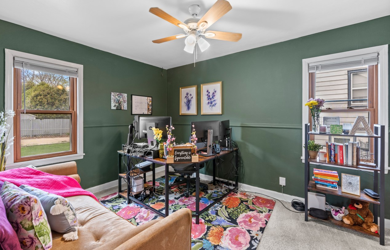 3163 22nd St, Milwaukee WI  53215-4404 exterior