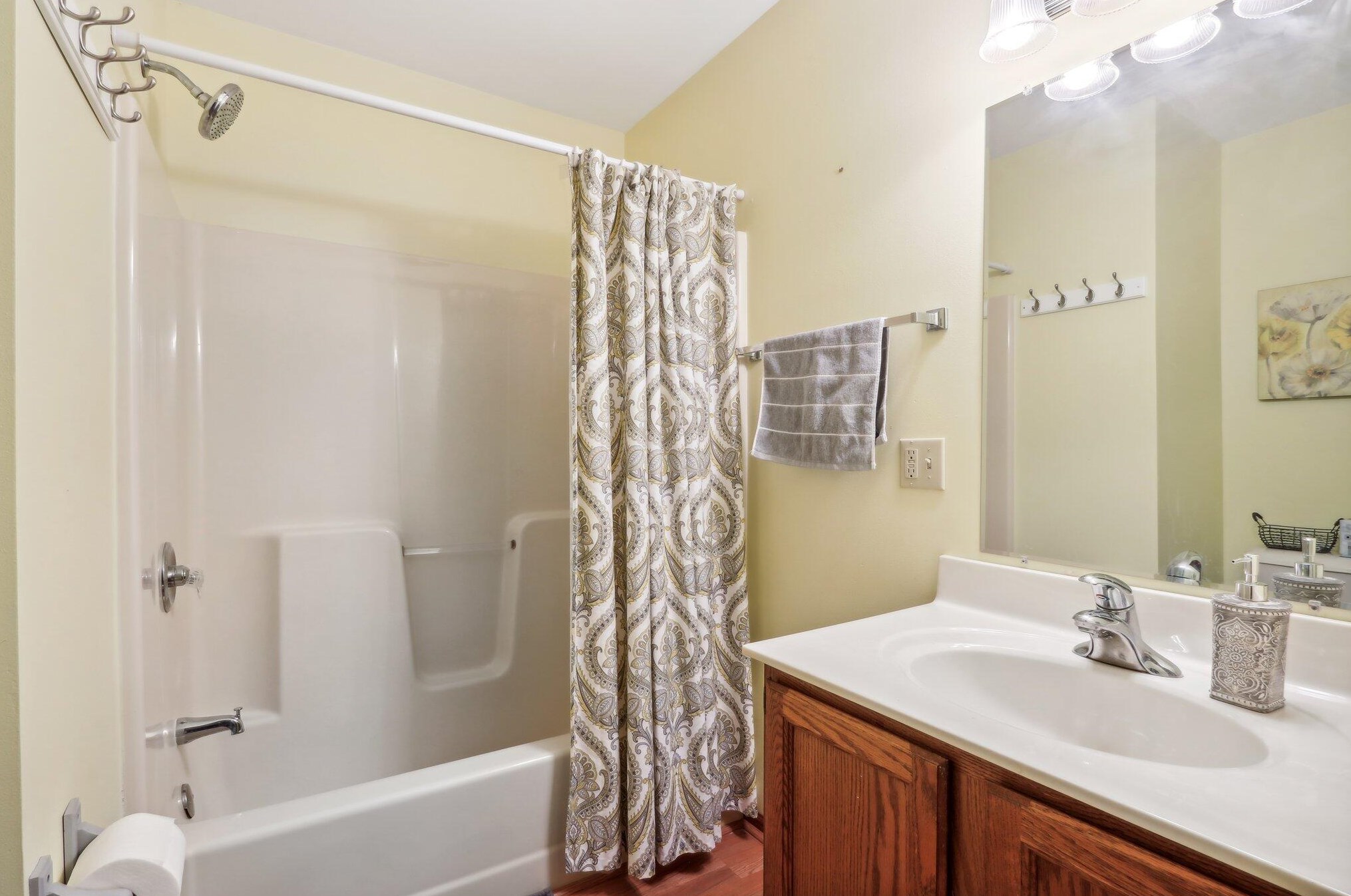 4211 Mulberry Ave, Delavan WI  53115-3320 exterior