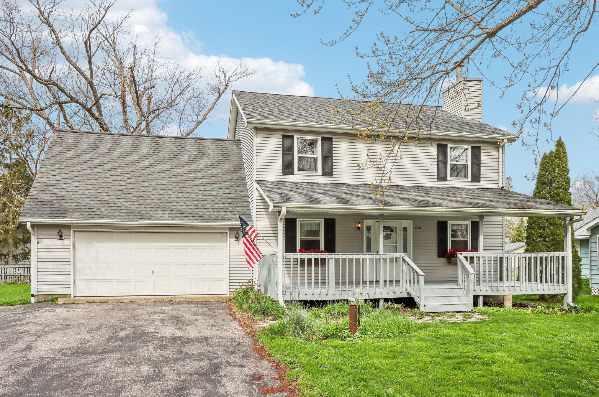 4211 Mulberry Ave, Delavan WI  53115-3320 exterior