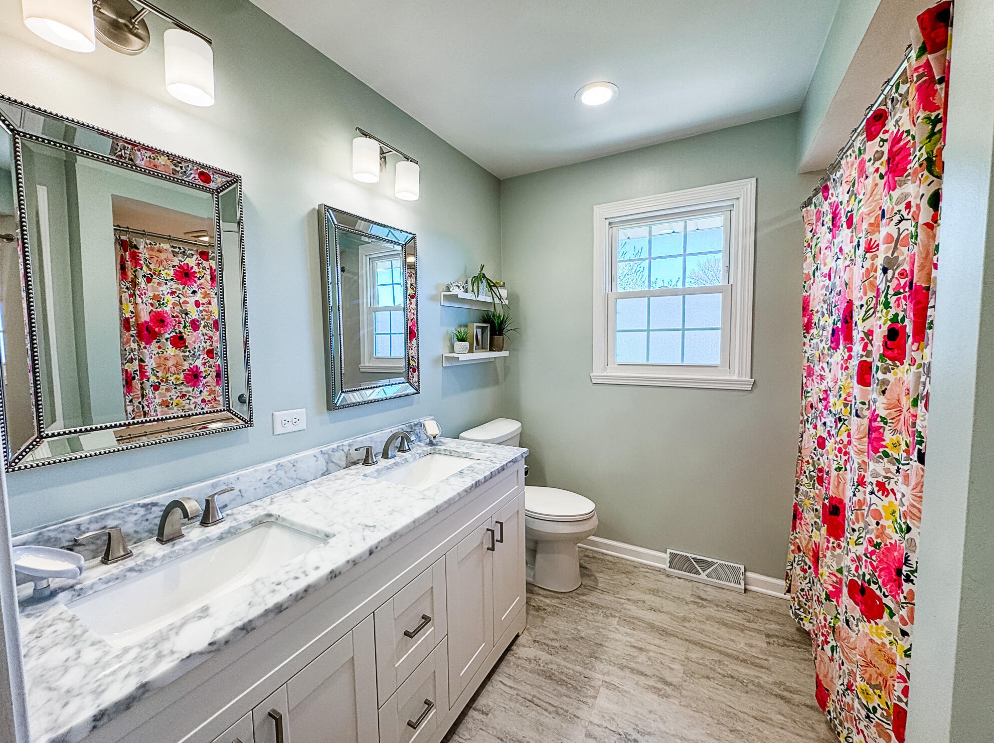 6923 61 Ave, Kenosha WI 53142-1429 exterior