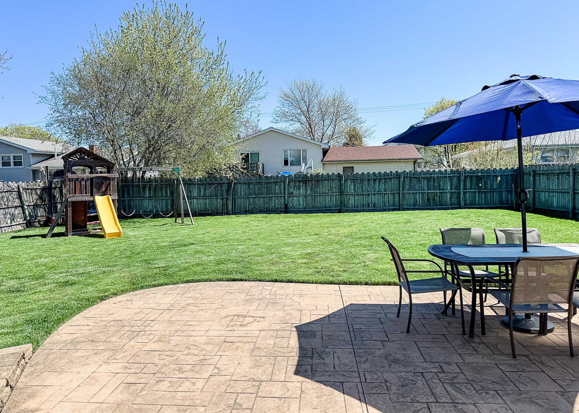 6923 61 Ave, Kenosha WI 53142-1429 exterior