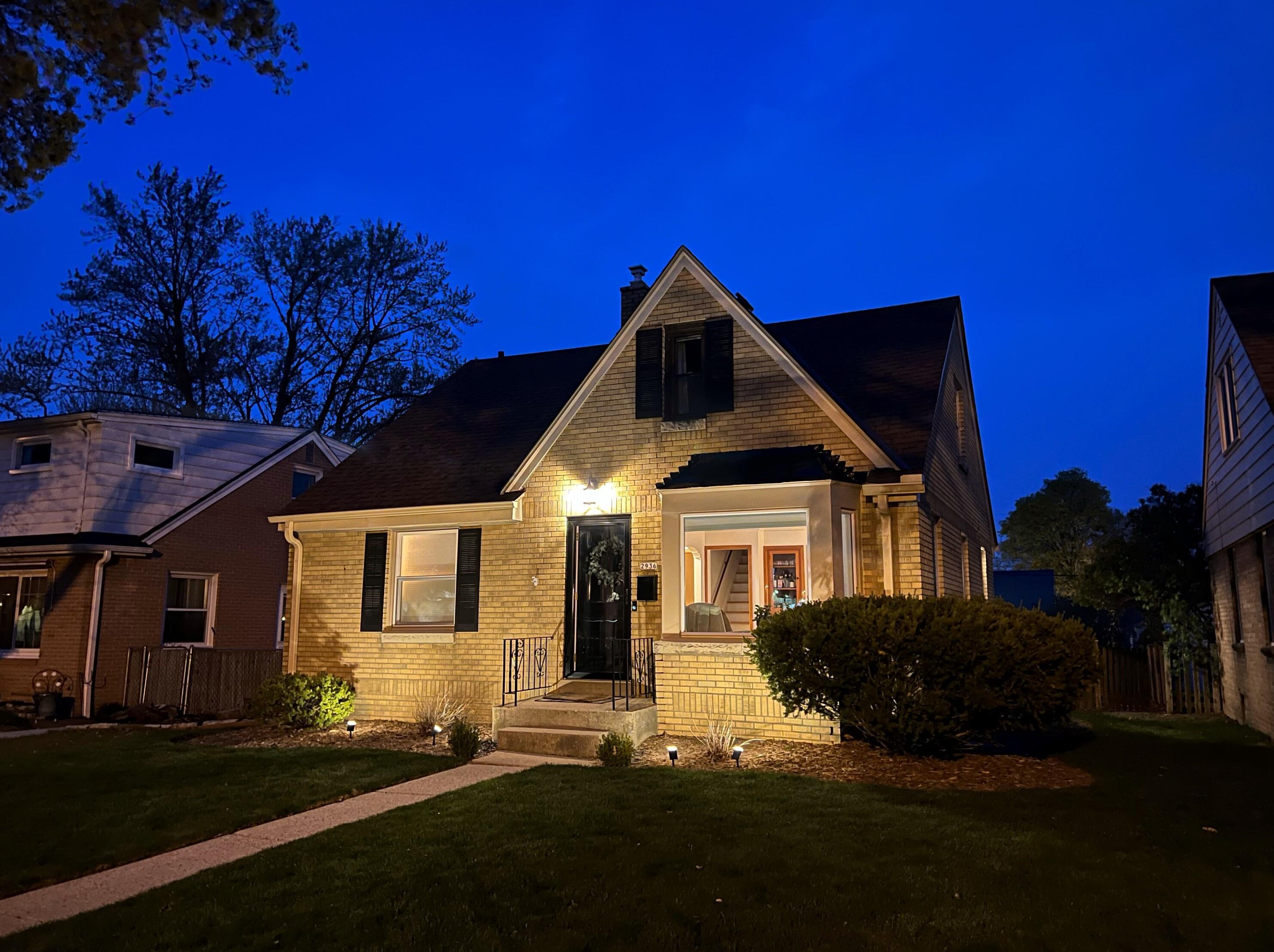 2936 80th St, Milwaukee WI  53219-2703 exterior