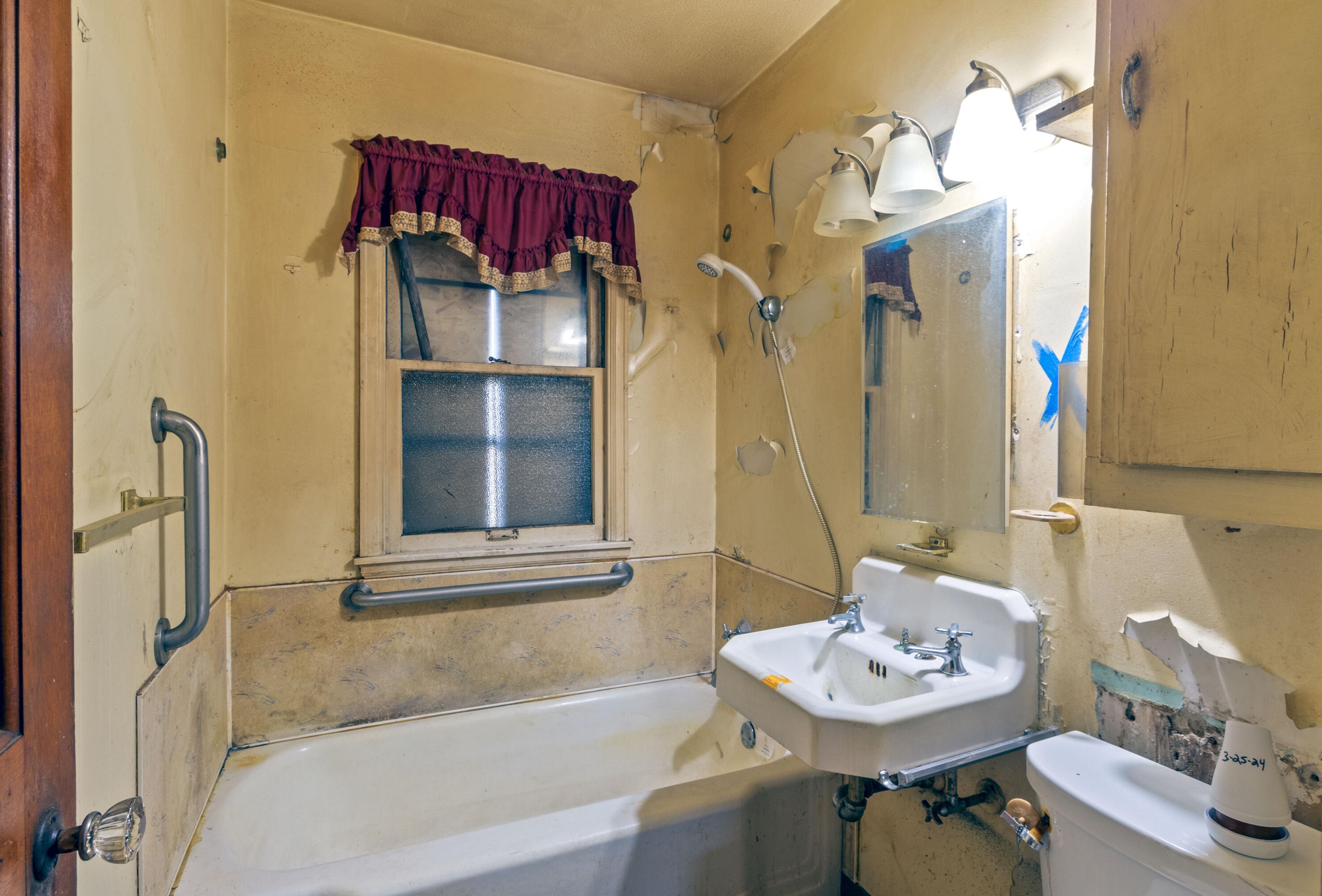 3916 30, Milwaukee WI 53216-2616 exterior