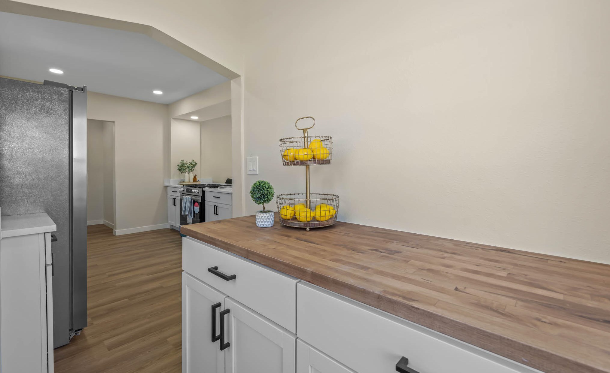 2920 83rd St, Milwaukee WI  53219-2712 exterior