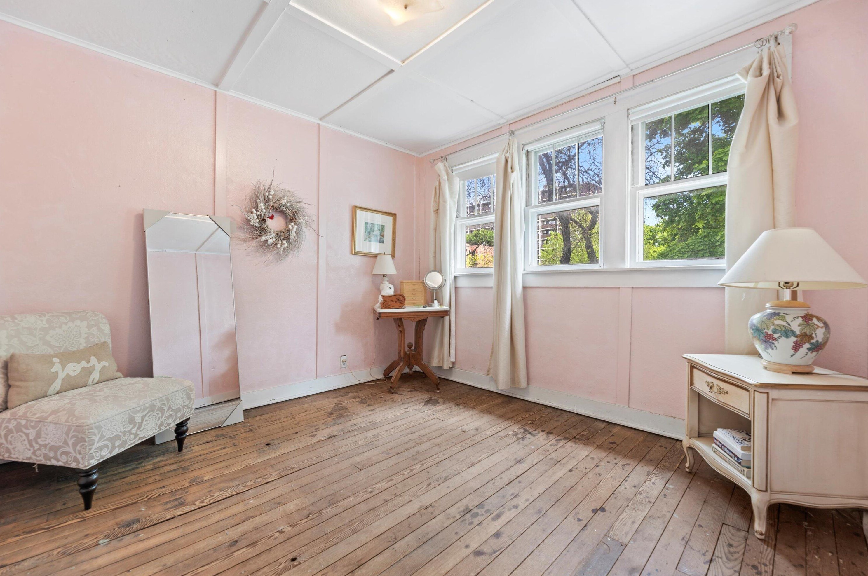 3837 Cramer St, Milwaukee WI 53211-2508 exterior