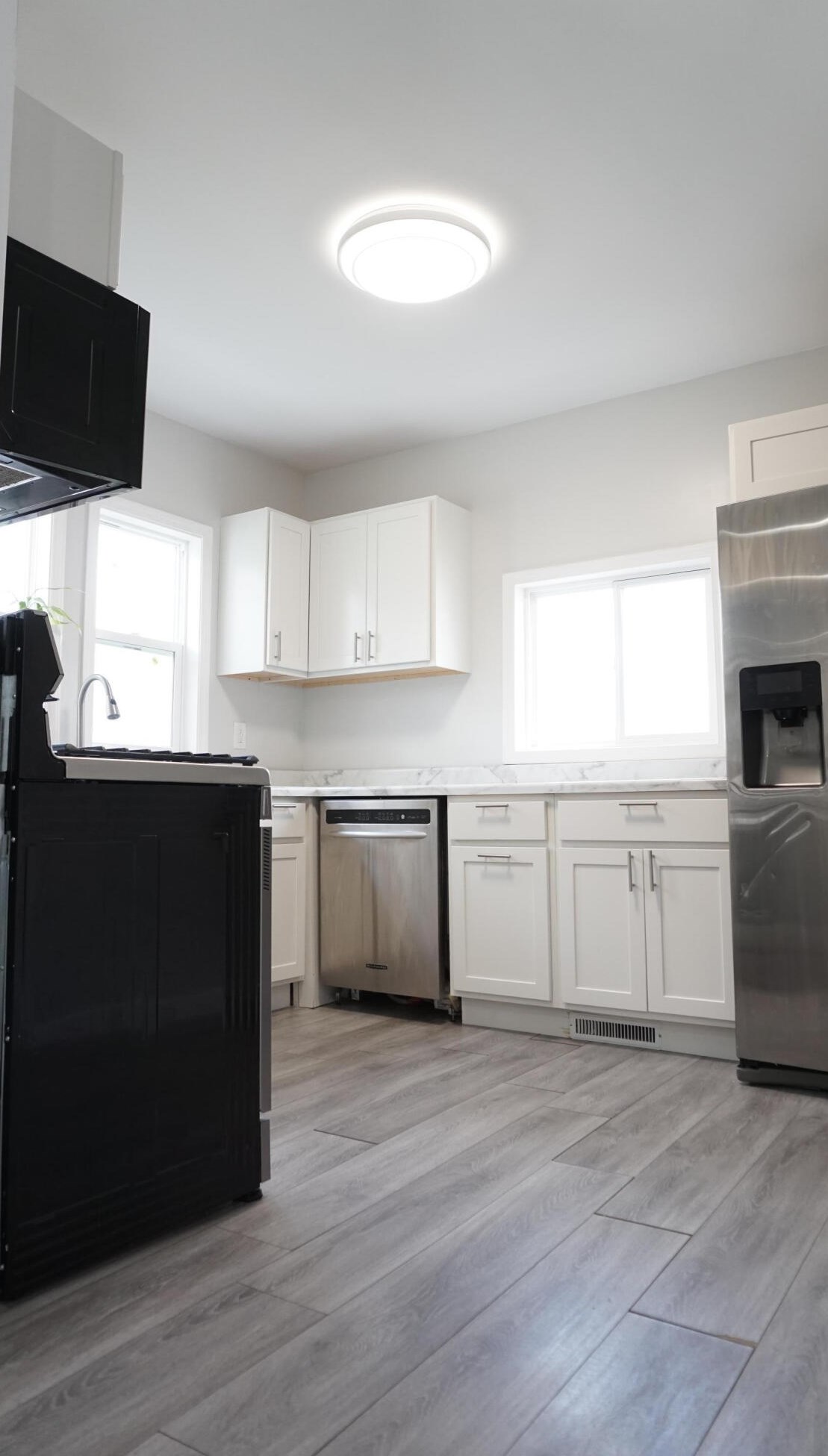 3811 10 Ave, Kenosha WI 53140-5541 exterior