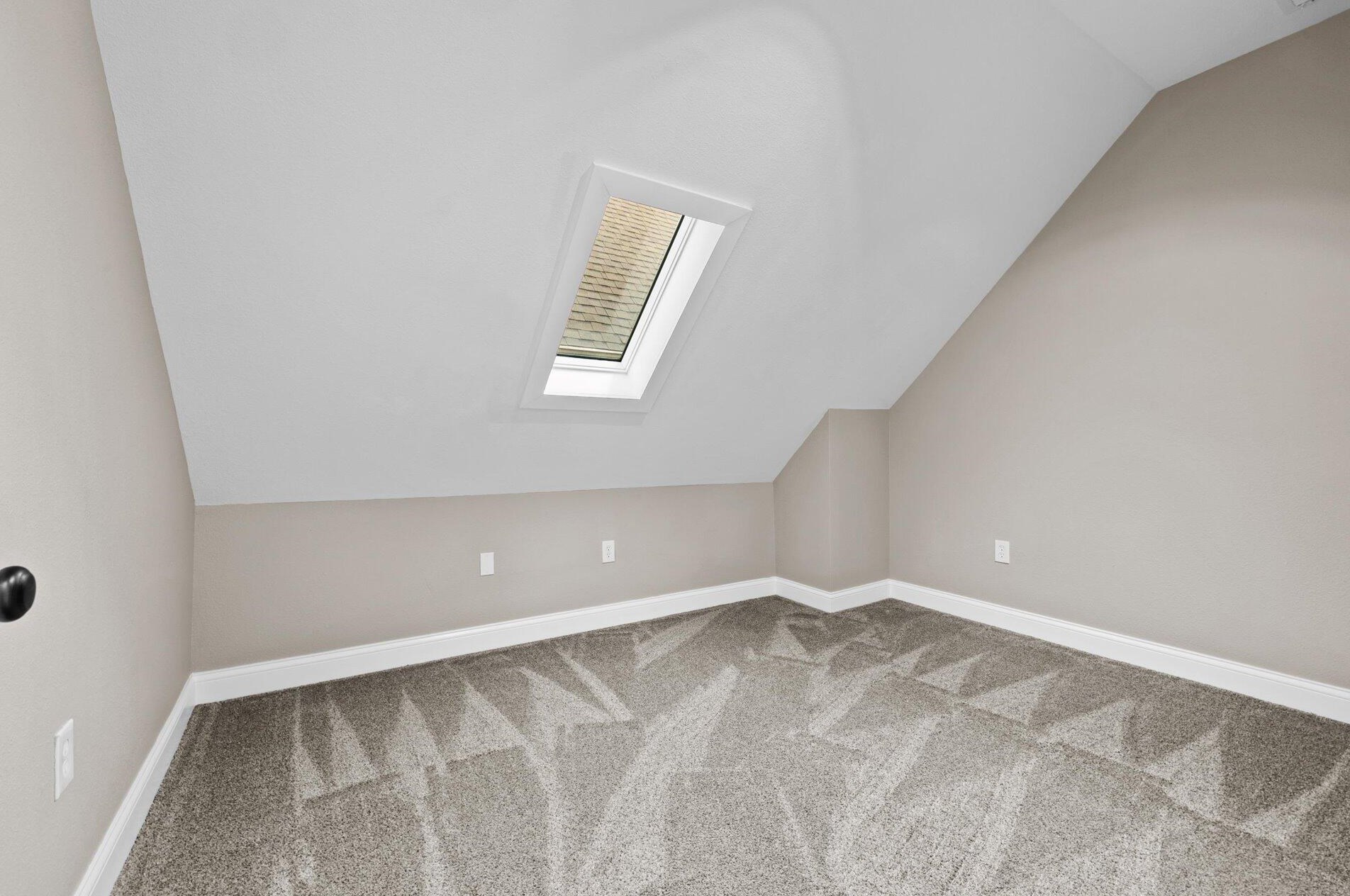 2953 11 St, Milwaukee WI 53215-3813 exterior