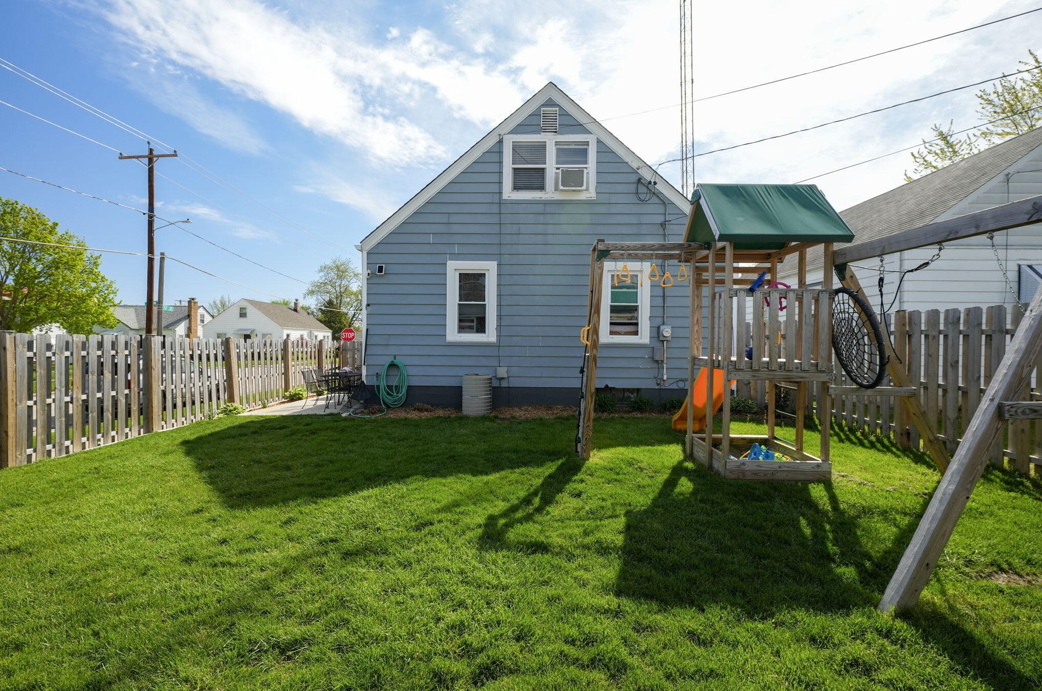 7300 40th Ave, Kenosha WI  53142-1938 exterior