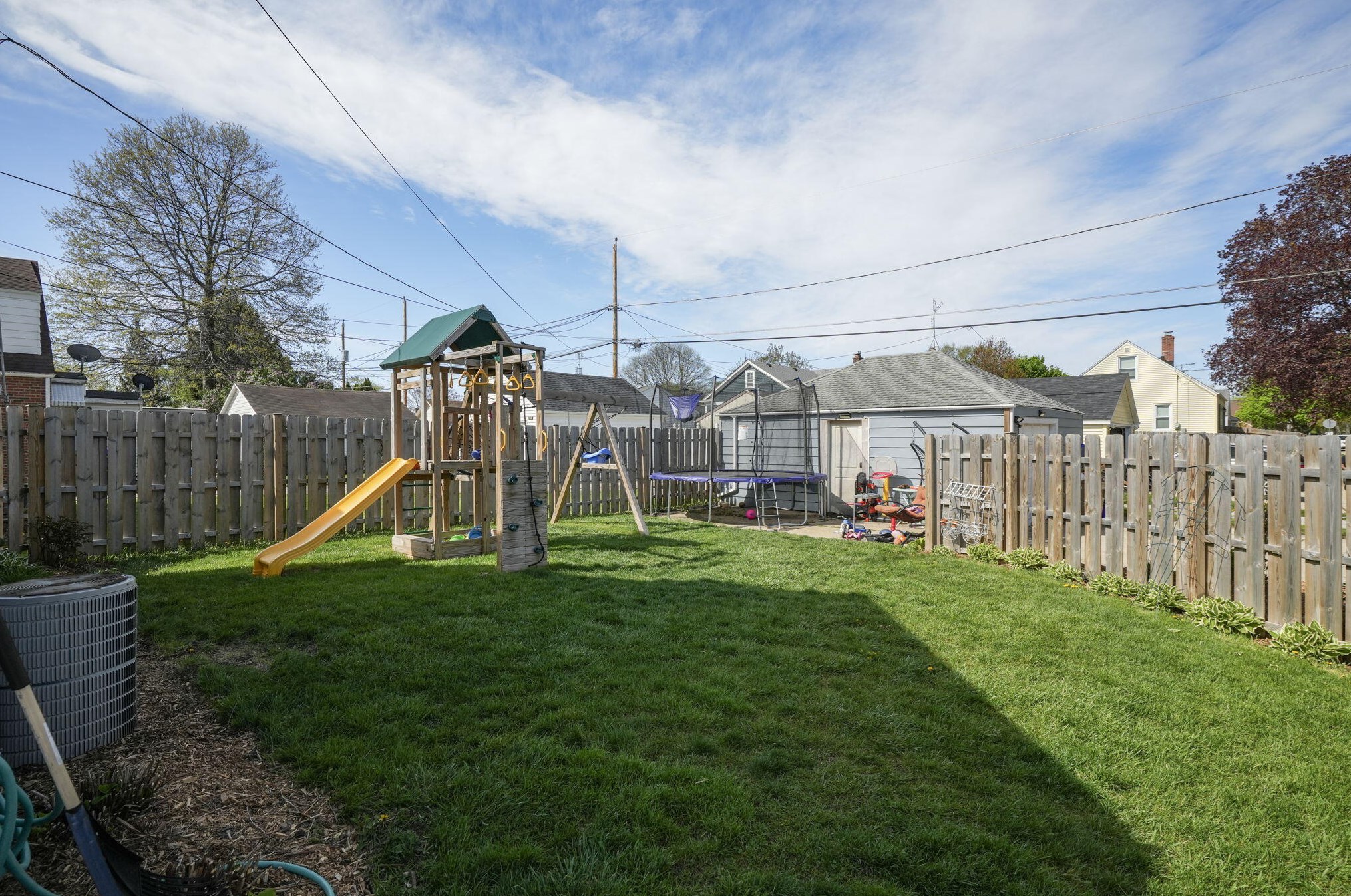 7300 40th Ave, Kenosha WI  53142-1938 exterior