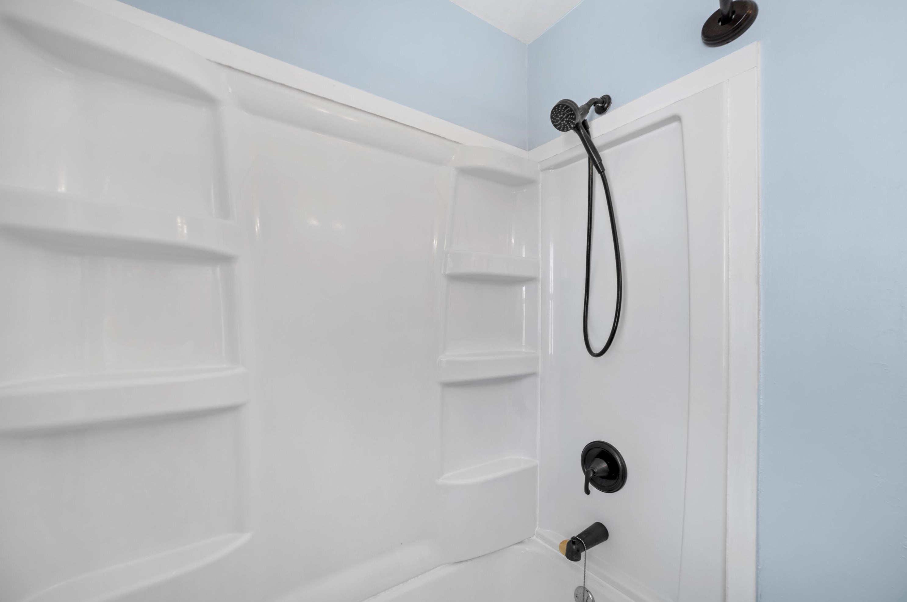 3229 88th St, Milwaukee WI  53222-3603 exterior