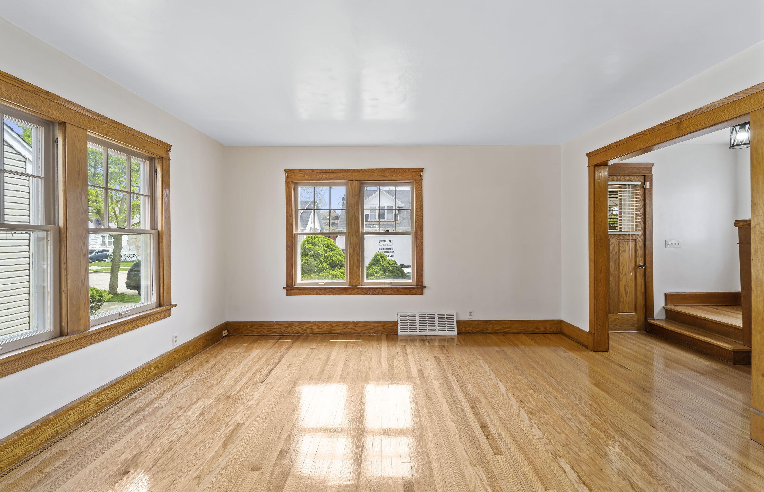 1834 Holmes Ave, Racine WI  53403-2333 exterior