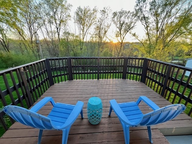 6175 River Trail Dr, Milwaukee WI  53225-1029 exterior