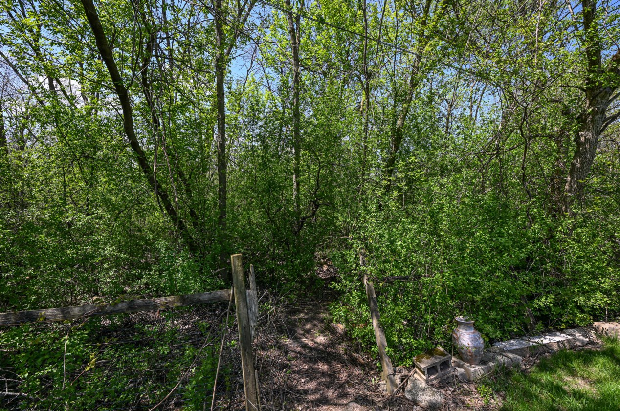 6175 River Trail Dr, Milwaukee WI  53225-1029 exterior