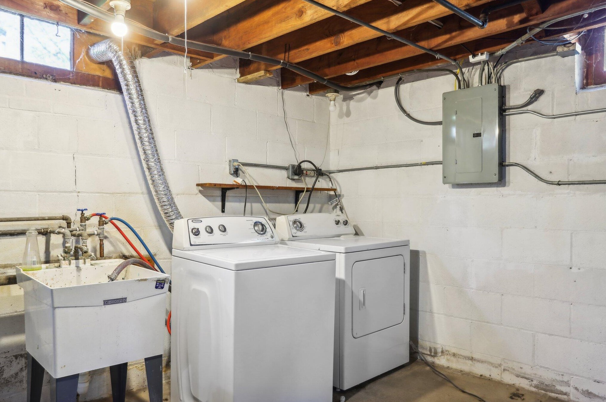 7920 Eagle St, Milwaukee WI 53213-1117 exterior