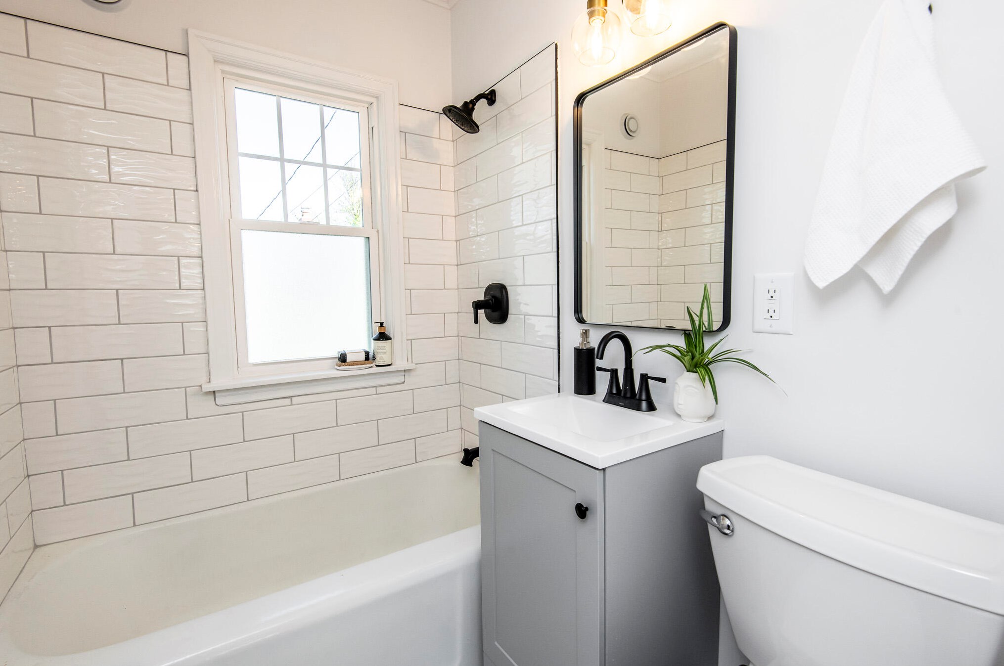 616 112, Milwaukee WI 53226-3700 exterior