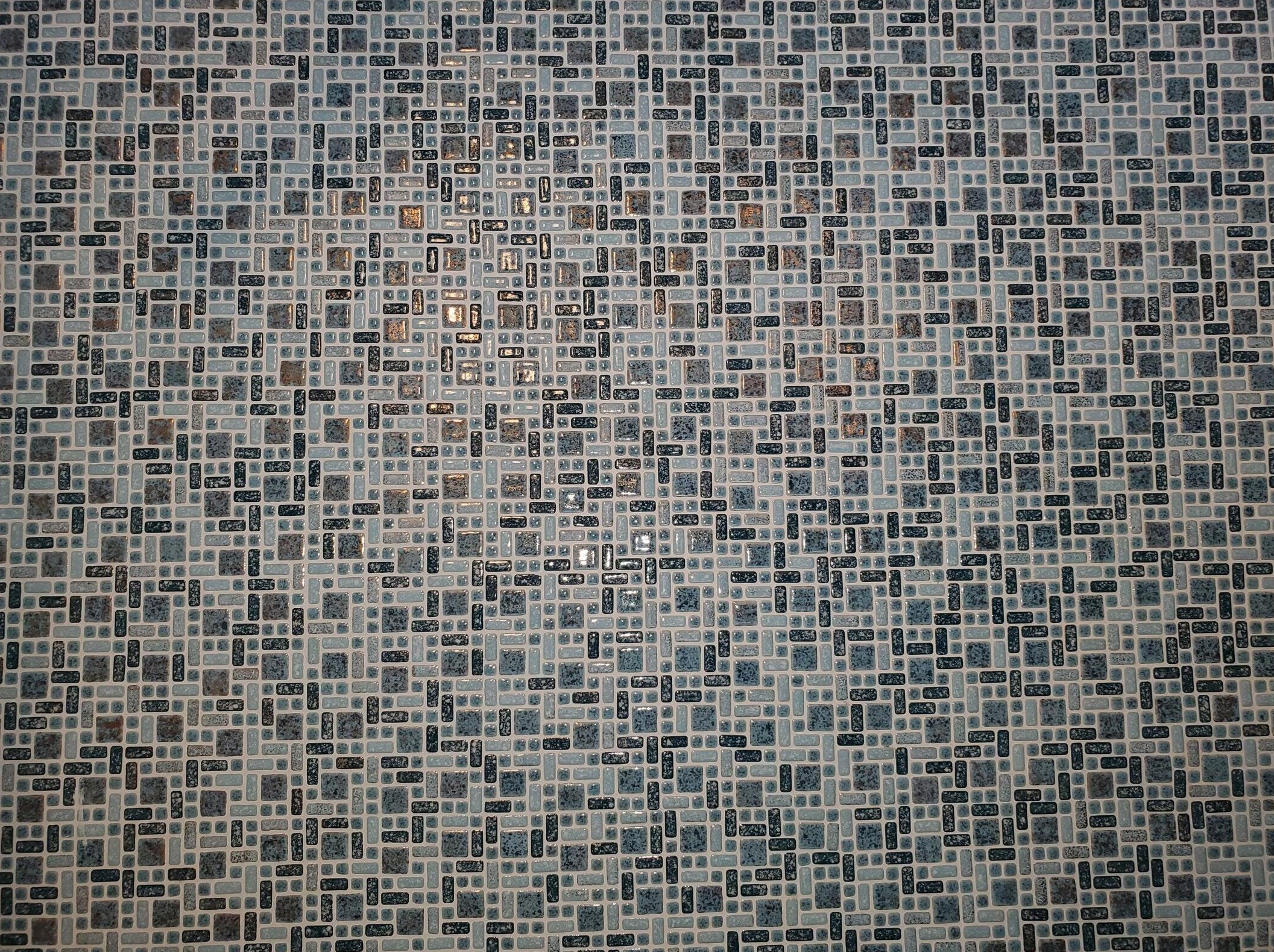 7200 Tripoli Ave, Milwaukee WI 53220-1716 exterior