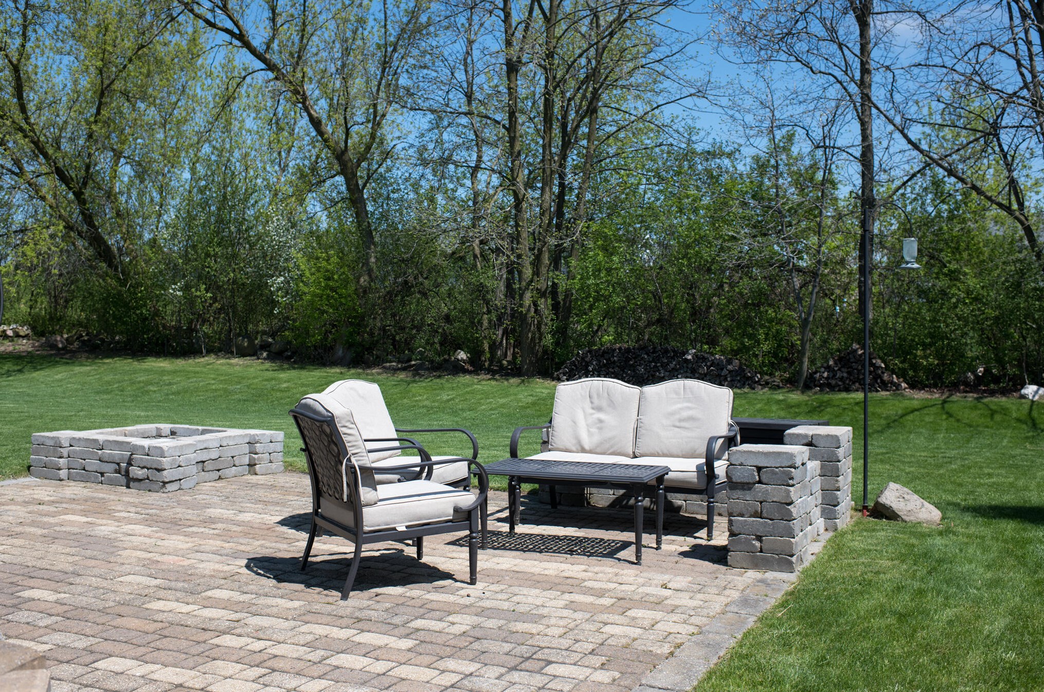 1233 Greystone Dr, Plymouth WI 53073-4571 exterior