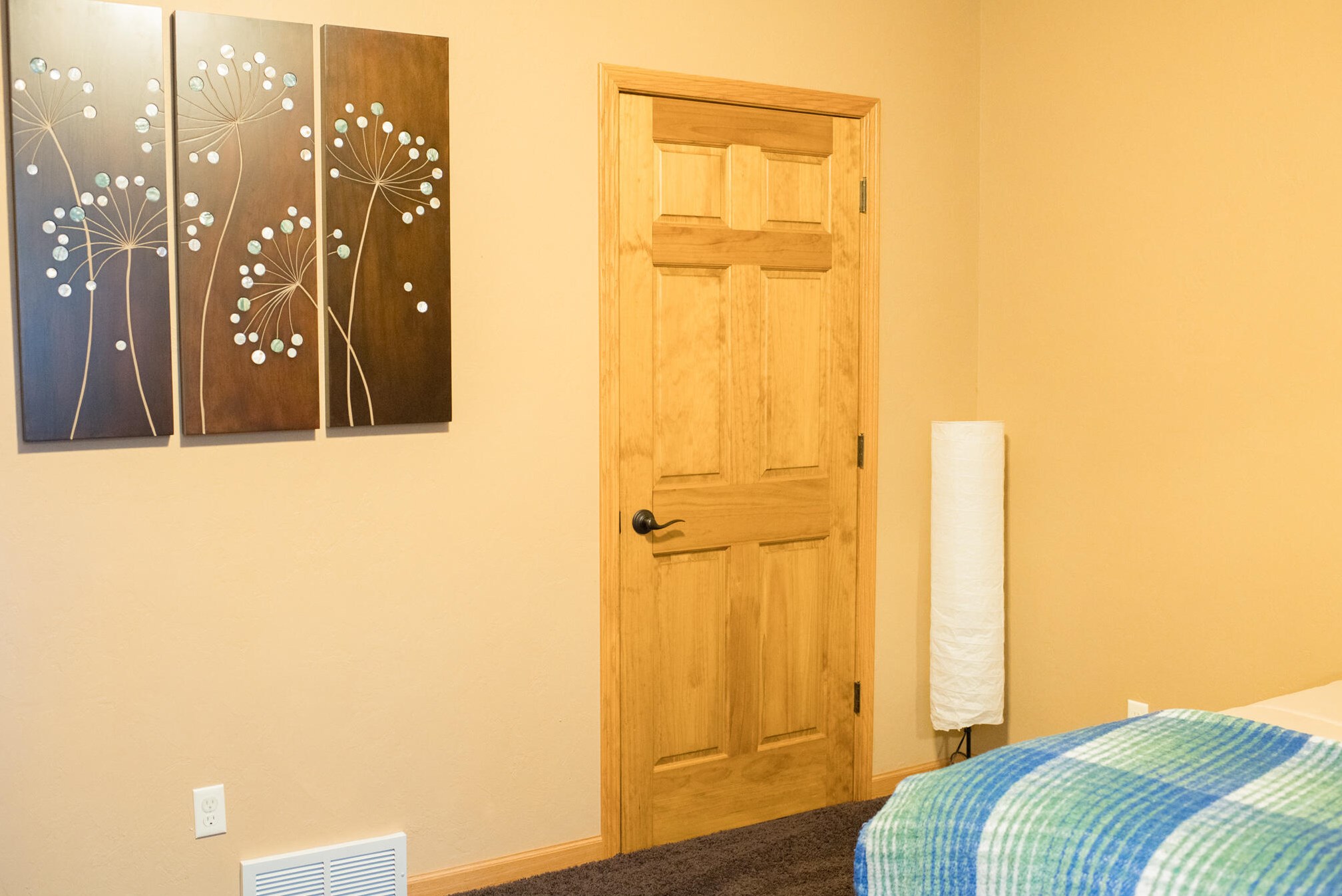 1233 Greystone Dr, Plymouth WI 53073-4571 exterior