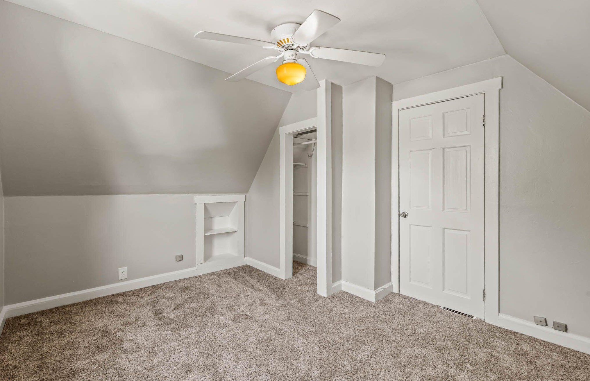 1114 88, Milwaukee WI 53214-2930 exterior