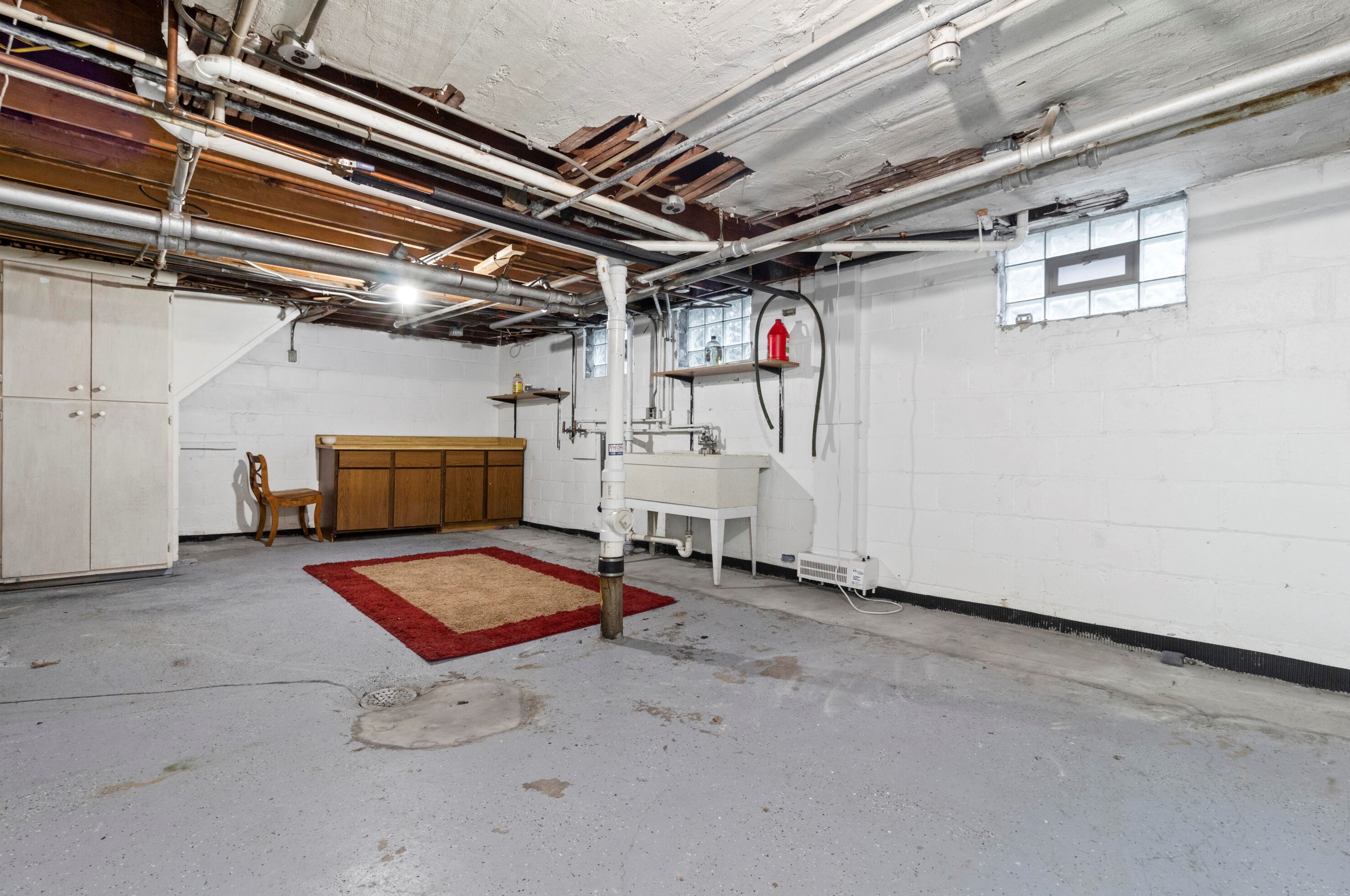 3491 Maryland Ave, Milwaukee WI 53211-3751 exterior