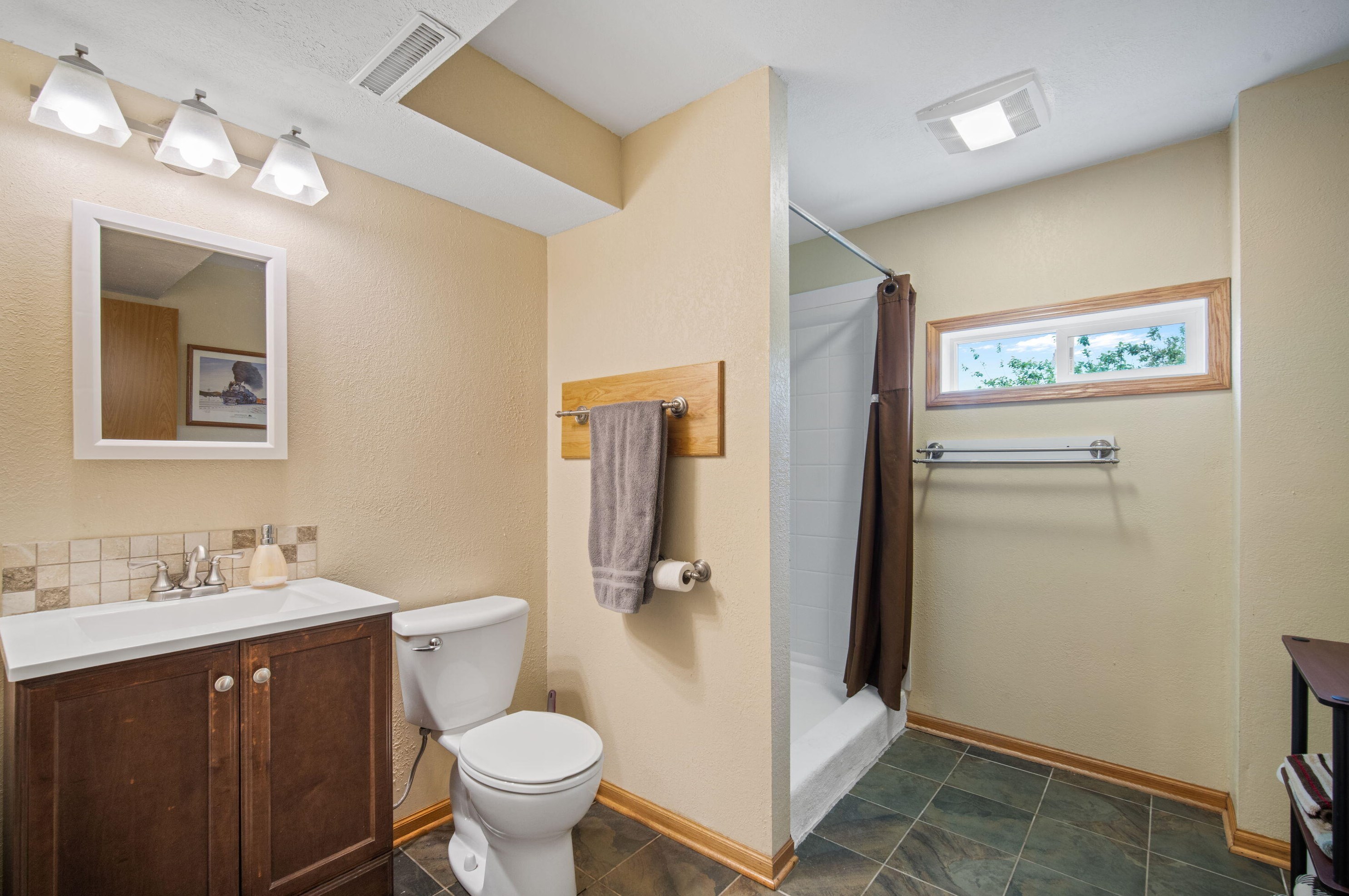 15714 Braun Rd, Sturtevant WI 53177-9433 exterior