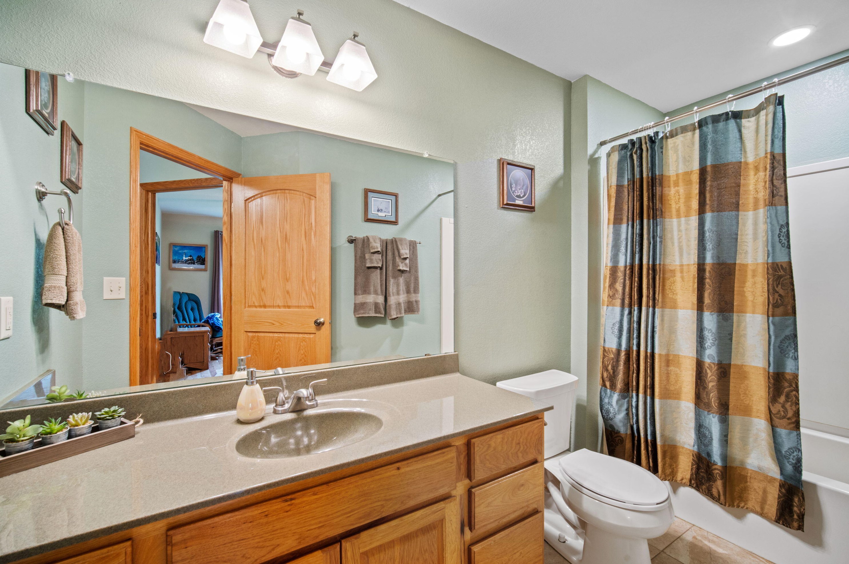 15714 Braun Rd, Sturtevant WI 53177-9433 exterior