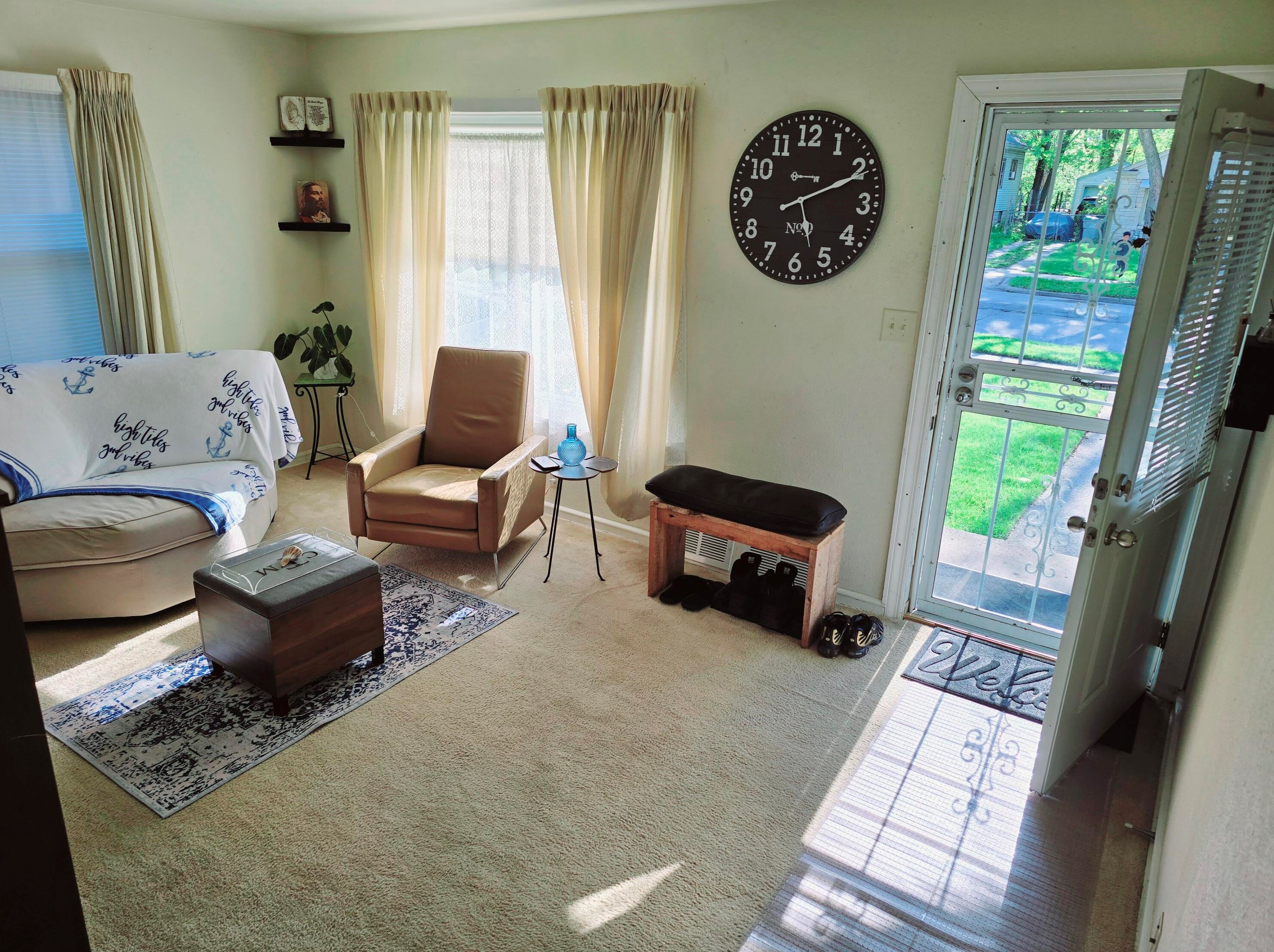 4238 40, Milwaukee WI 53215-1315 exterior