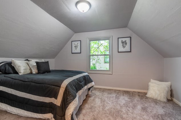 5680 60th St, Milwaukee WI  53218-2428 exterior