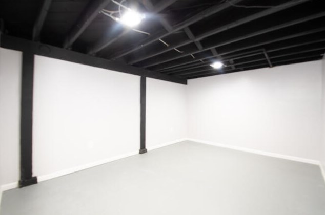 5680 60th St, Milwaukee WI  53218-2428 exterior