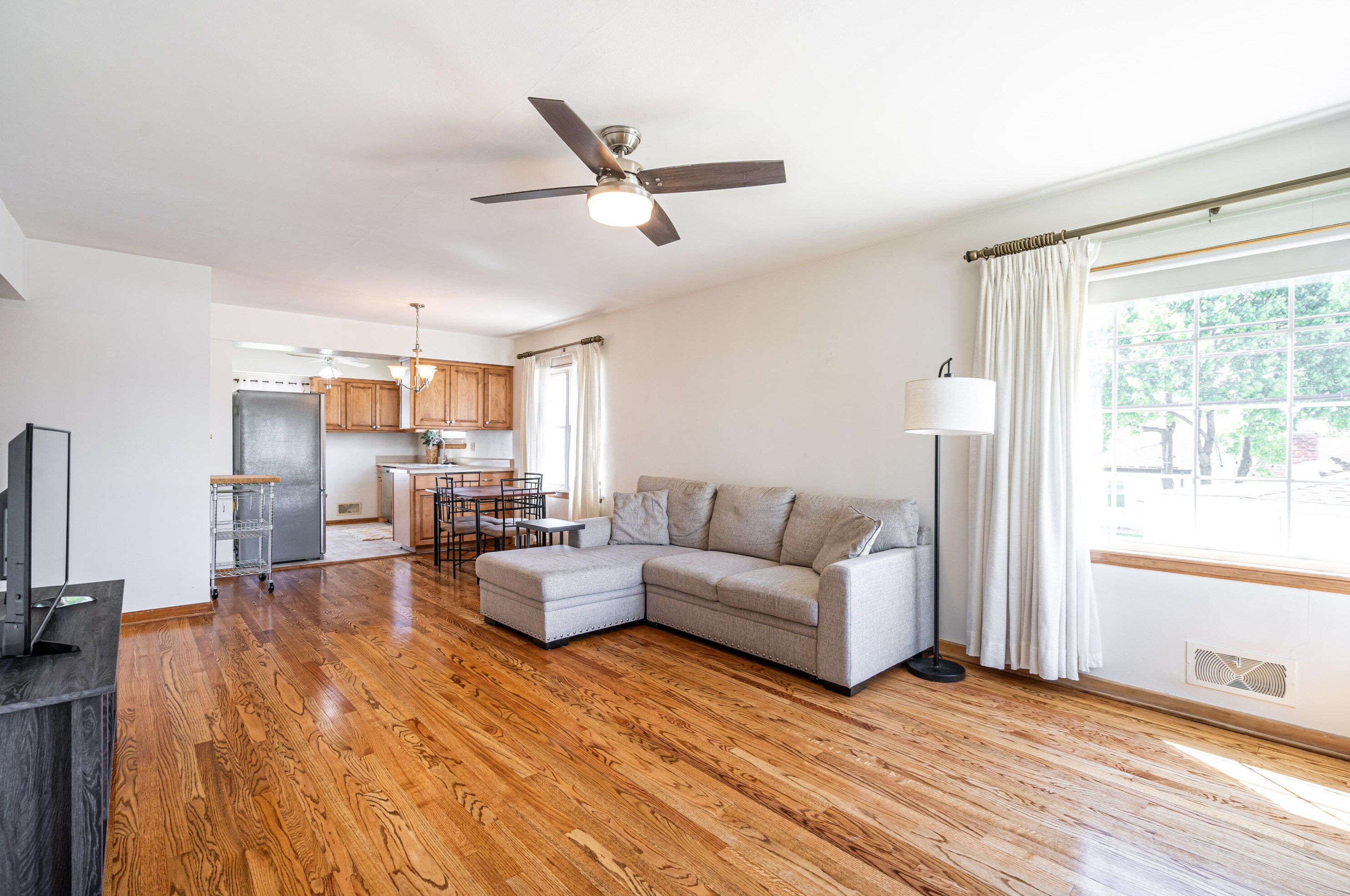 3520 86th St, Milwaukee WI  53228-1510 exterior