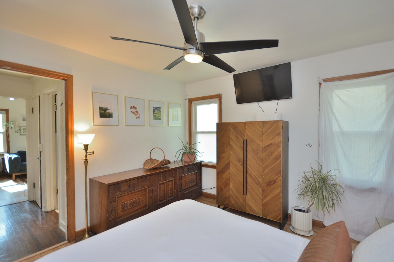 3743 54 Blvd, Milwaukee WI 53216-2835 exterior