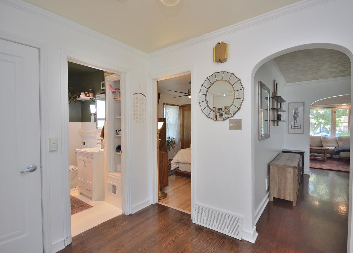 3743 54 Blvd, Milwaukee WI 53216-2835 exterior