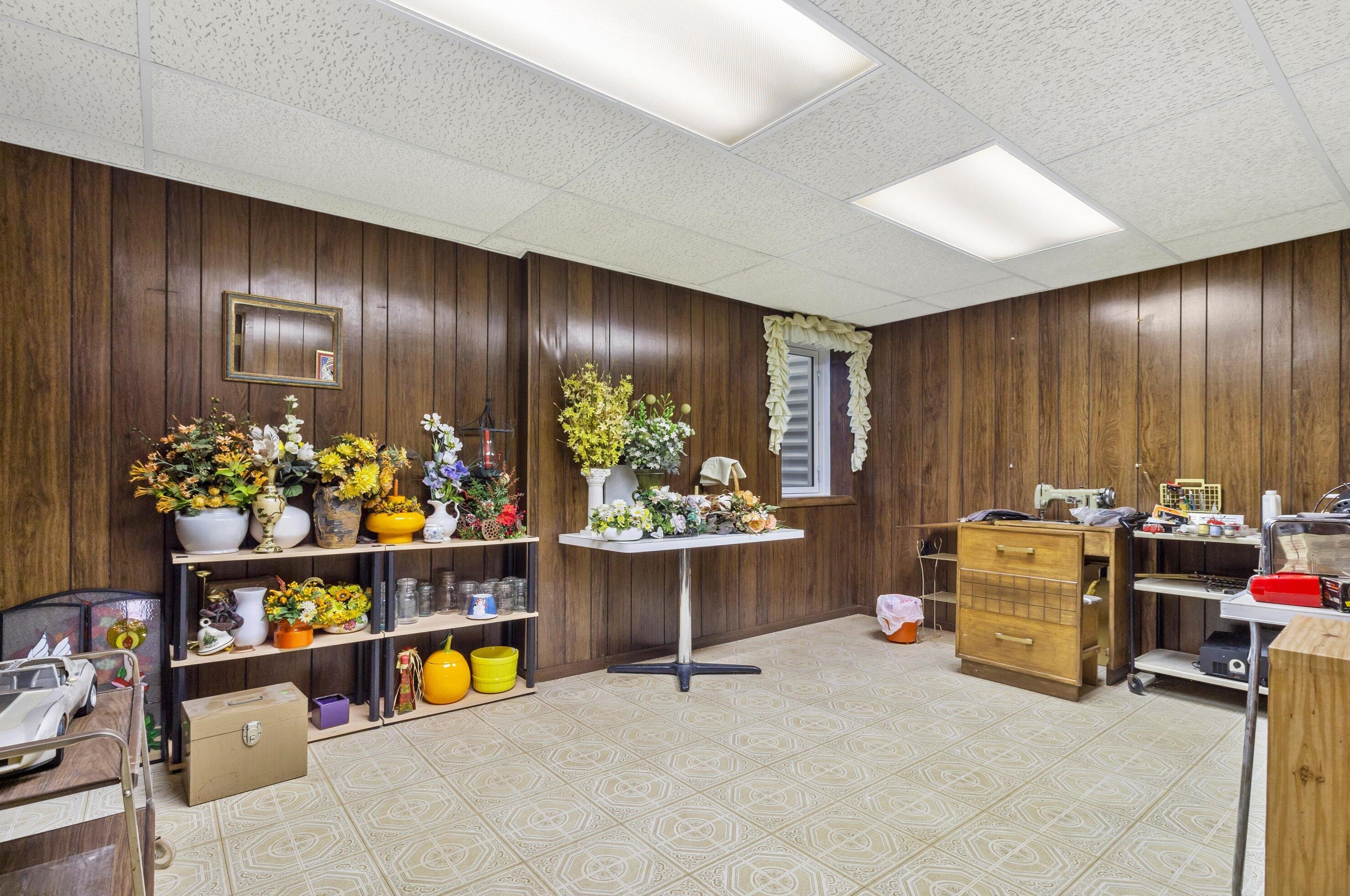 4602 83 St, Kenosha WI 53142-2015 exterior