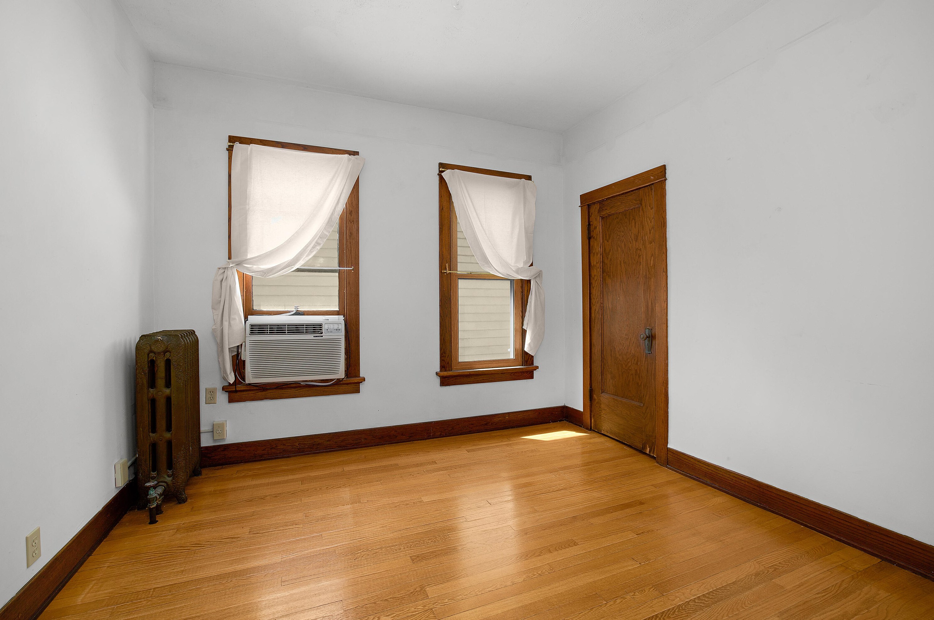 1518 Winnebago St, La Crosse WI  54601-4918 exterior