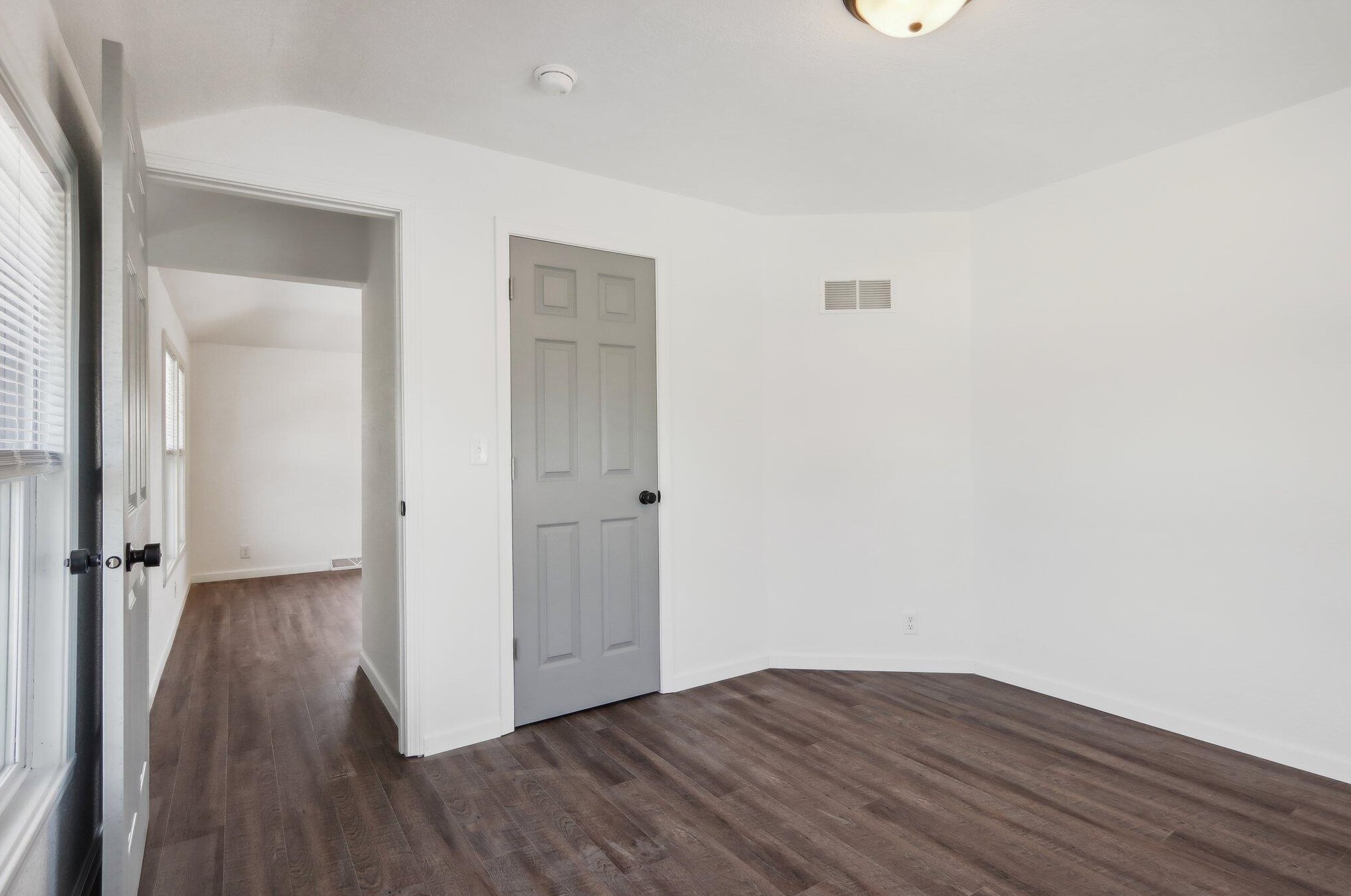 2500 22nd Ave, Kenosha WI 53140-4814 exterior