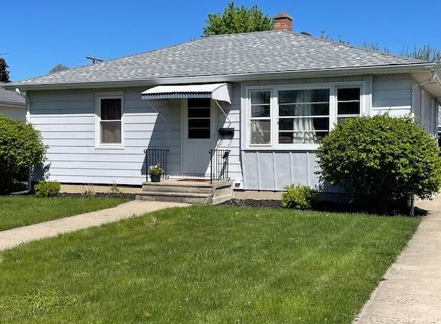 7827 32 Ave, Kenosha WI 53142-4621 exterior