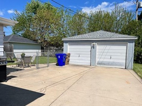 7827 32 Ave, Kenosha WI 53142-4621 exterior