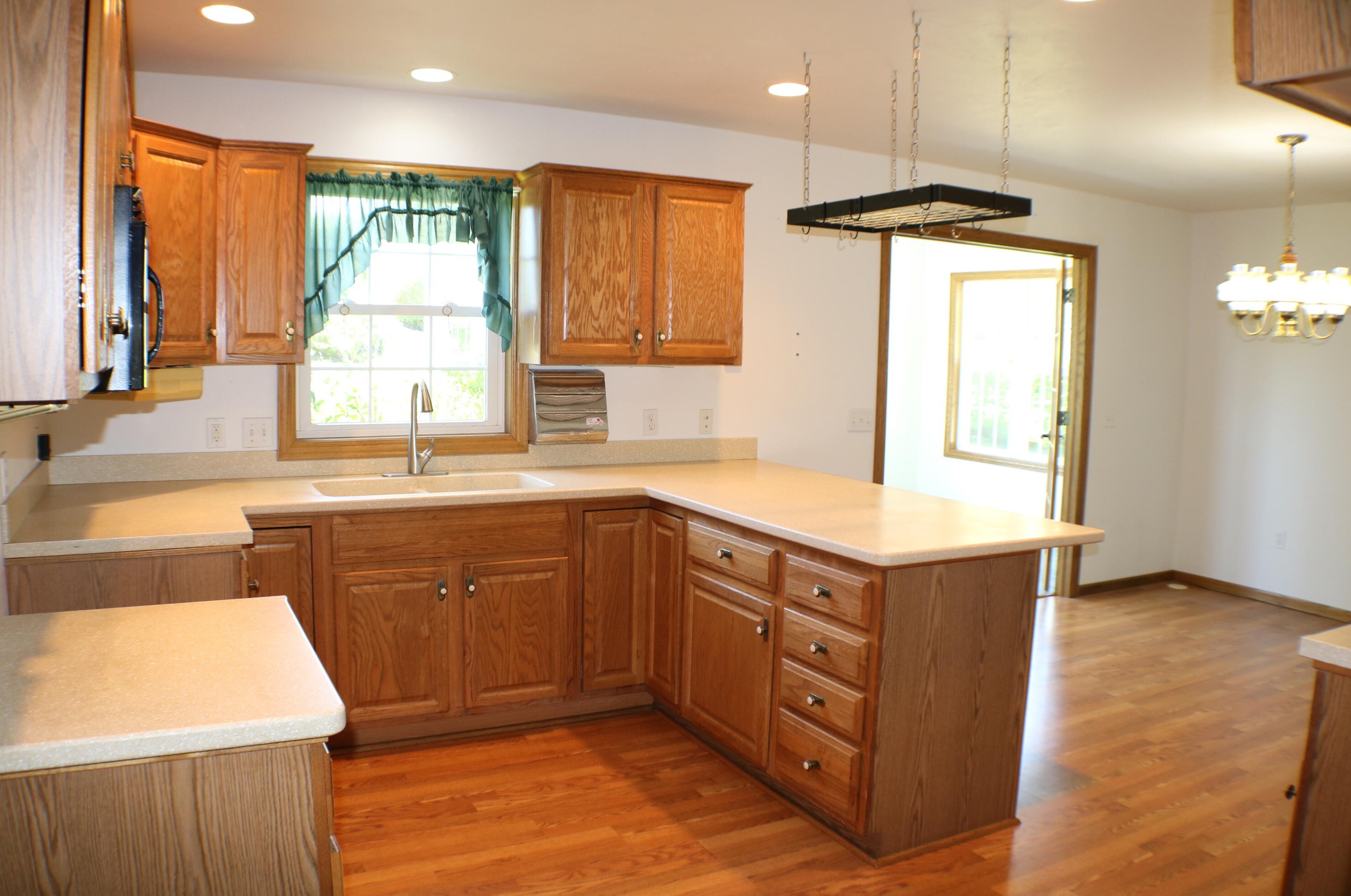 4801 Veranda Ct, Manitowoc WI 54220-8318 exterior