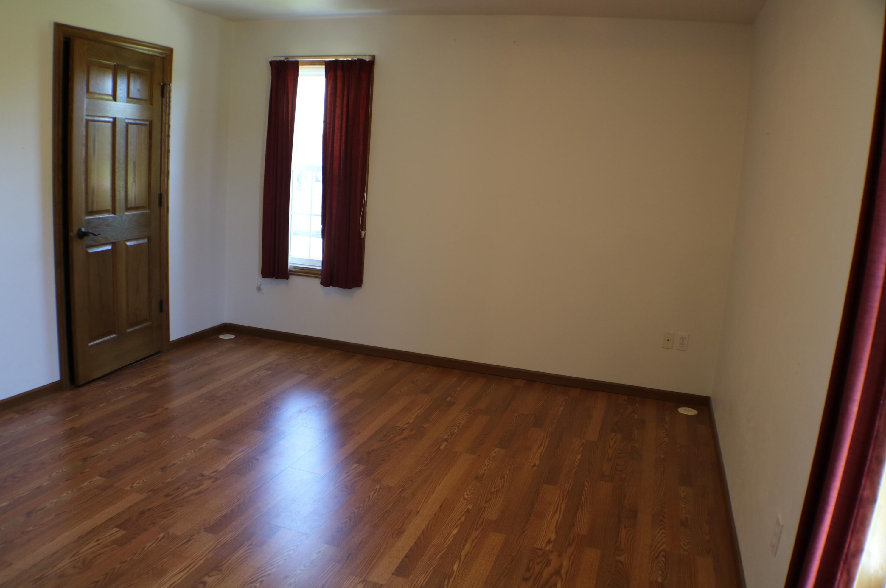 4801 Veranda Ct, Manitowoc WI 54220-8318 exterior