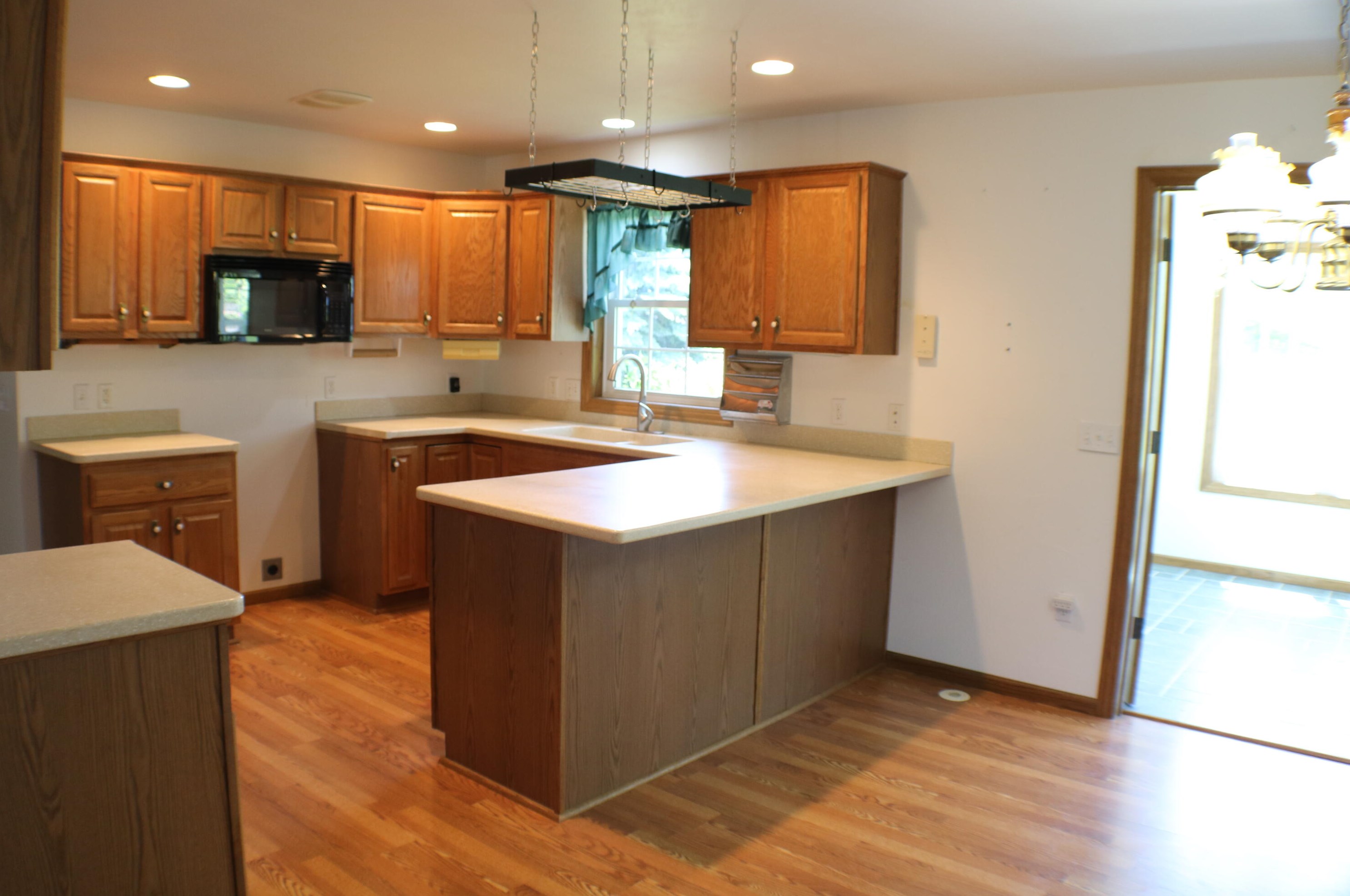 4801 Veranda Ct, Manitowoc WI 54220-8318 exterior