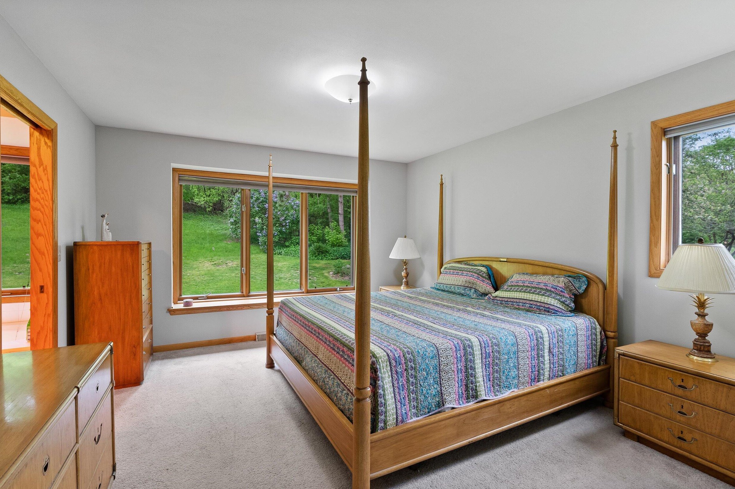 7255 Redwood Rd, Milwaukee WI 53209-2164 exterior