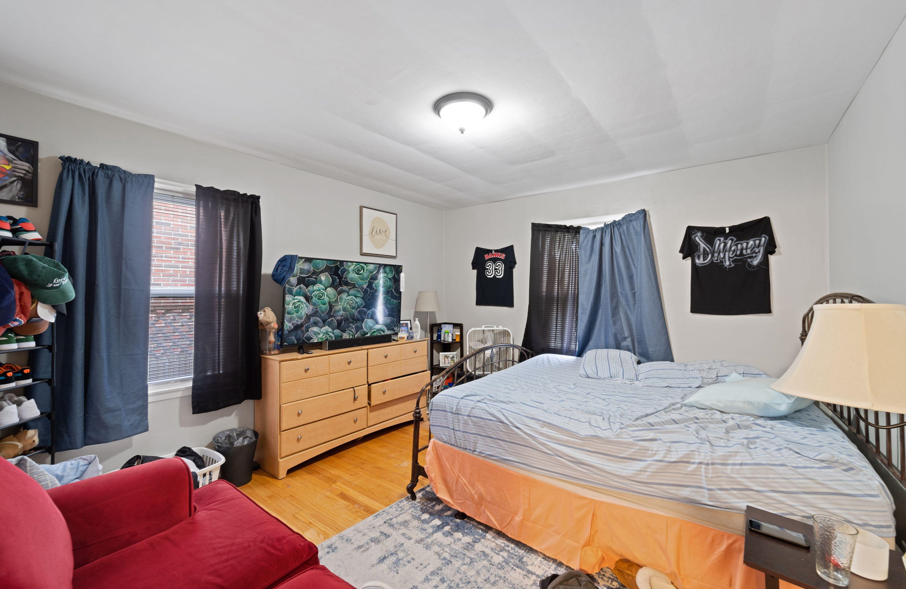 3201 35, Milwaukee WI 53215-4127 exterior