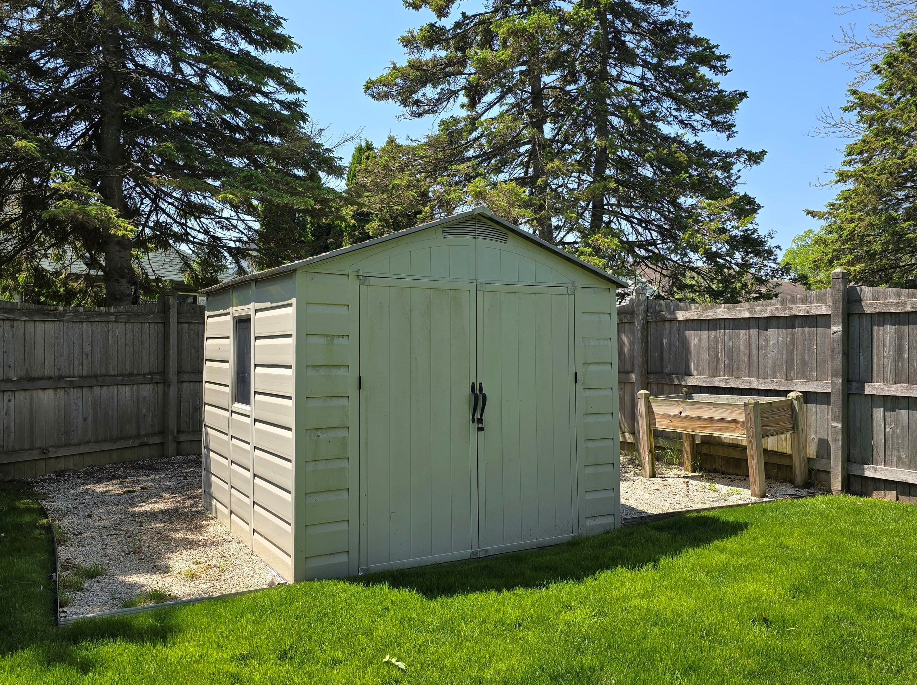 5246 Gallant Fox Ln, Racine WI  53402-2148 exterior