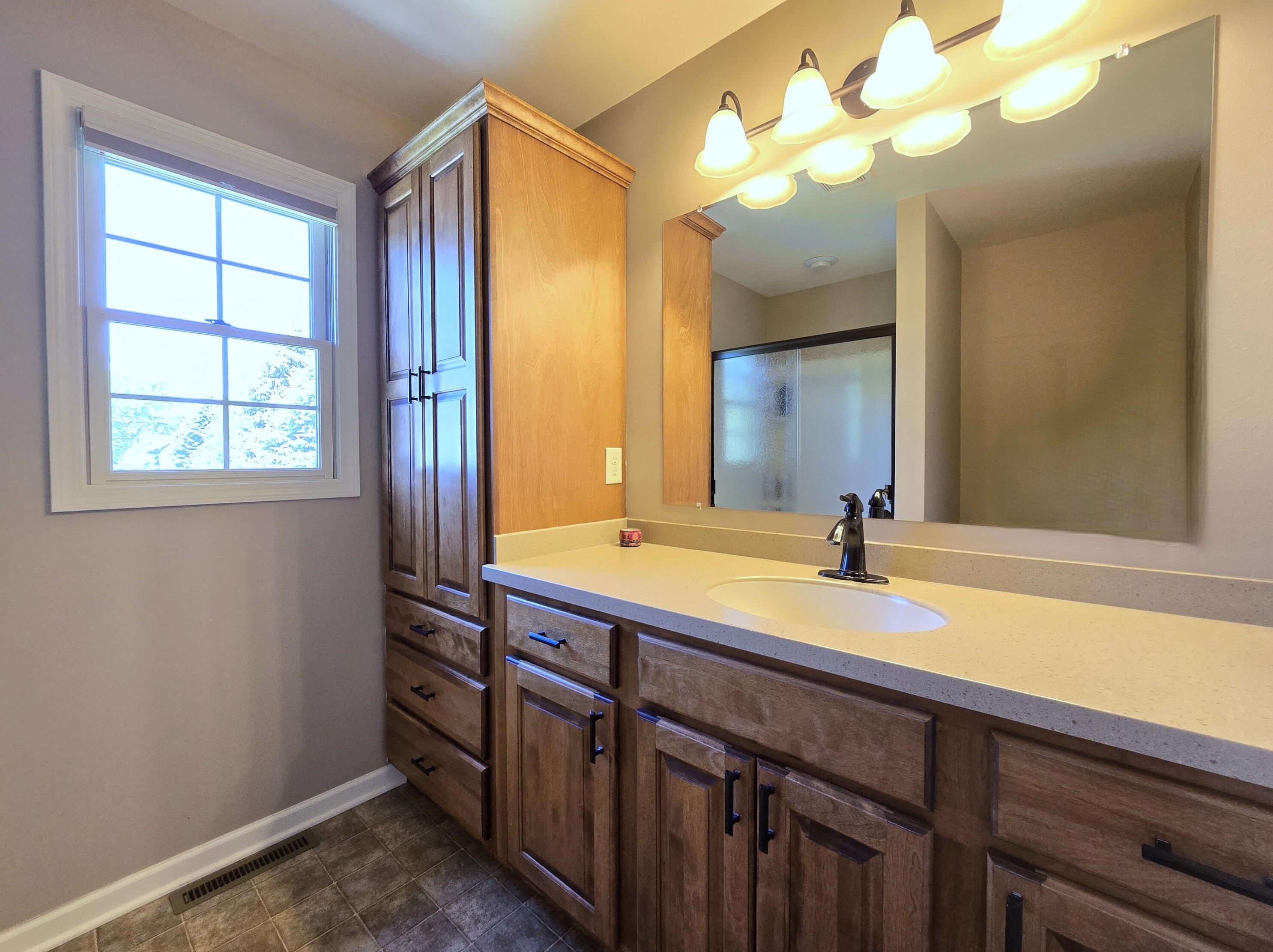 5246 Gallant Fox Ln, Racine WI  53402-2148 exterior