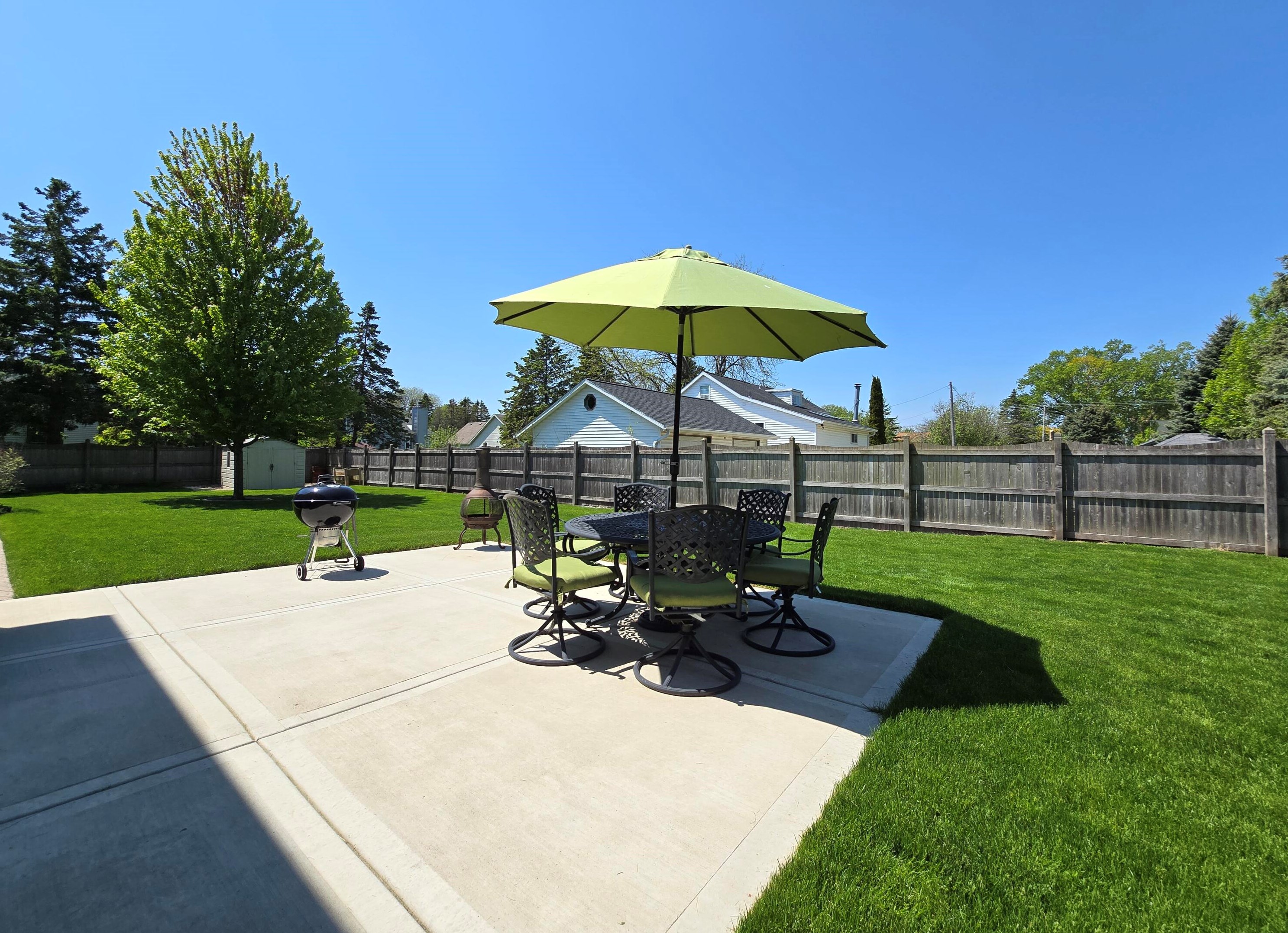 5246 Gallant Fox Ln, Racine WI  53402-2148 exterior