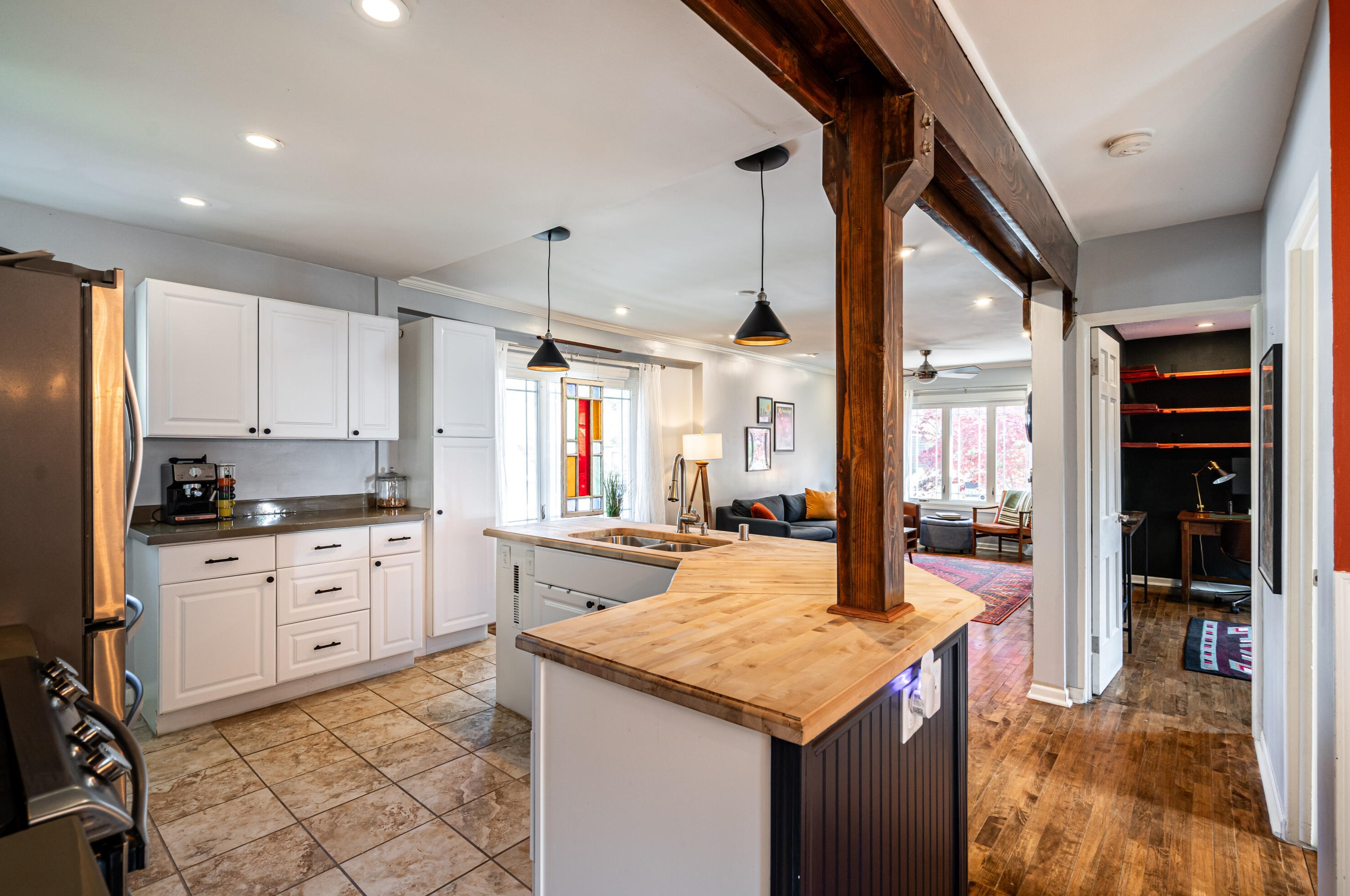 2348 Euclid Ave, Milwaukee WI 53207-2903 exterior