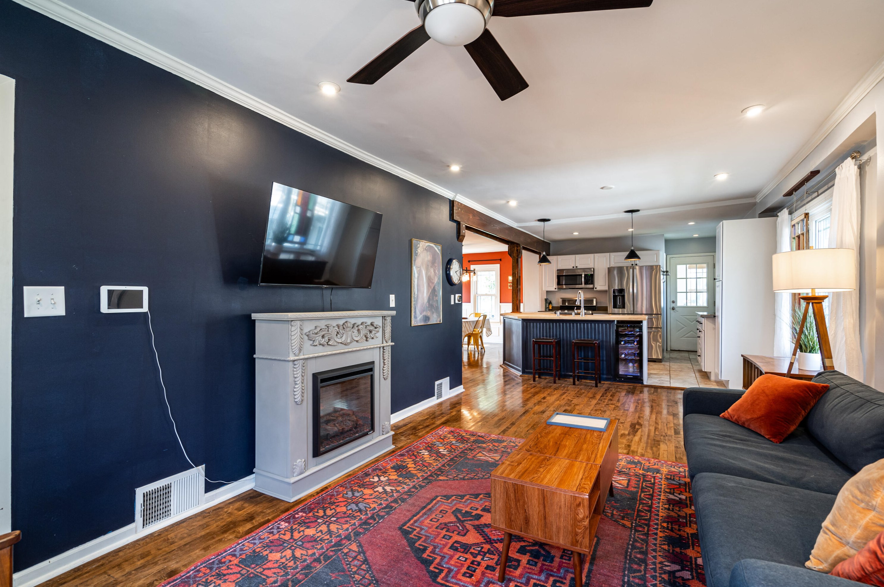 2348 Euclid Ave, Milwaukee WI 53207-2903 exterior