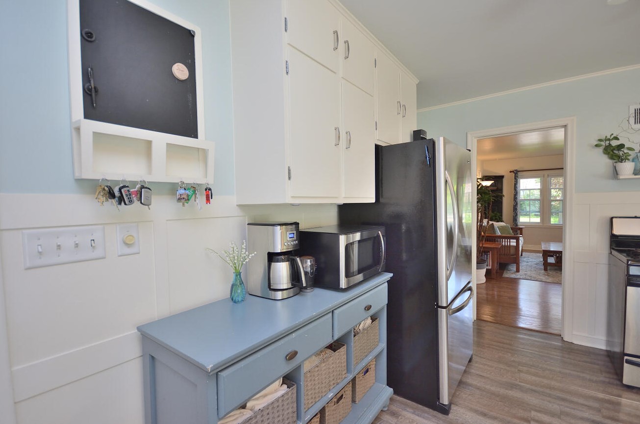 8104 Hadley St, Milwaukee WI 53212-2543 exterior