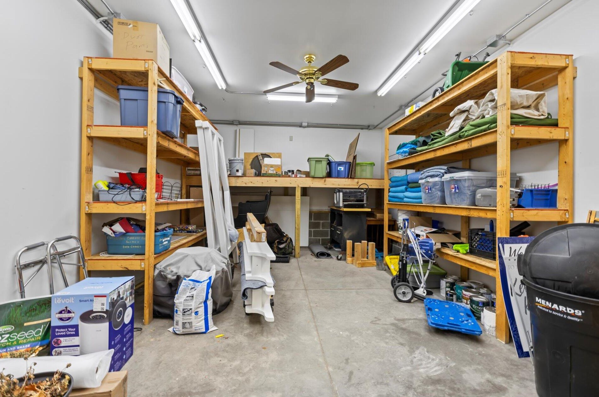 3160 67 Ct, Milwaukee WI 53220-4552 exterior