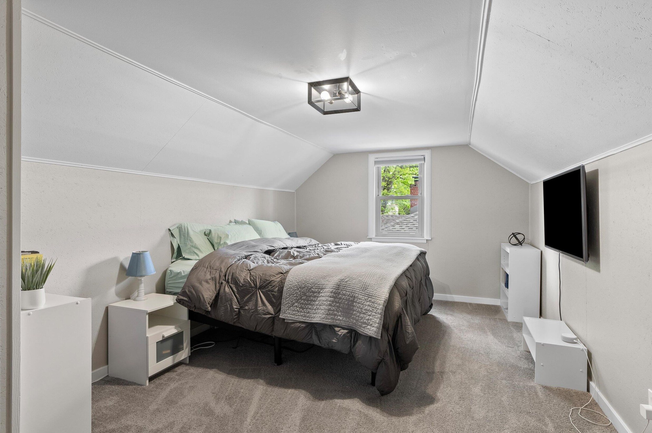 503 112, Milwaukee WI 53226-4132 exterior